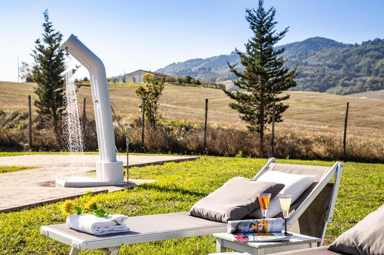 Appartamento In Casale Con Piscina Casa I Pavoni Кьянни Экстерьер фото