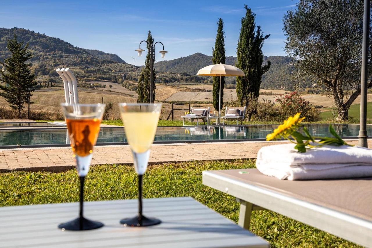 Appartamento In Casale Con Piscina Casa I Pavoni Кьянни Экстерьер фото