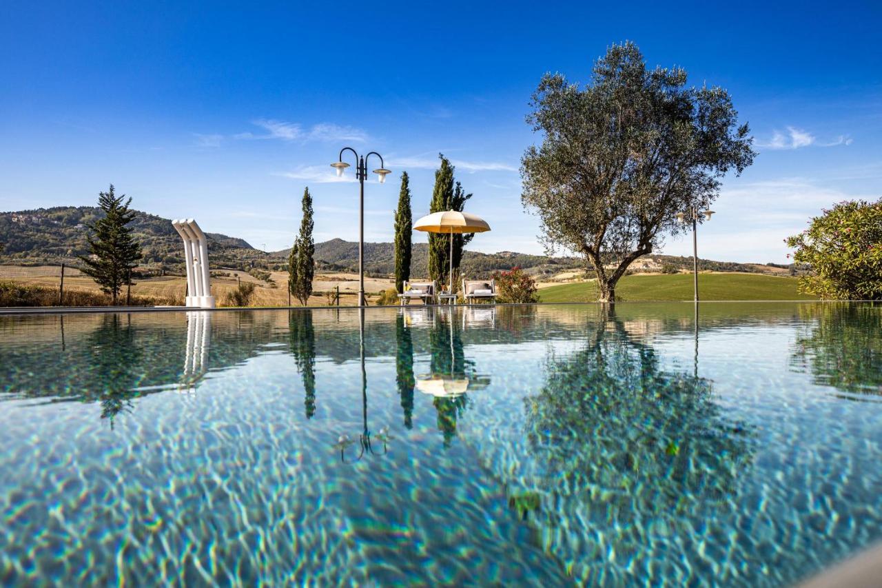 Appartamento In Casale Con Piscina Casa I Pavoni Кьянни Экстерьер фото