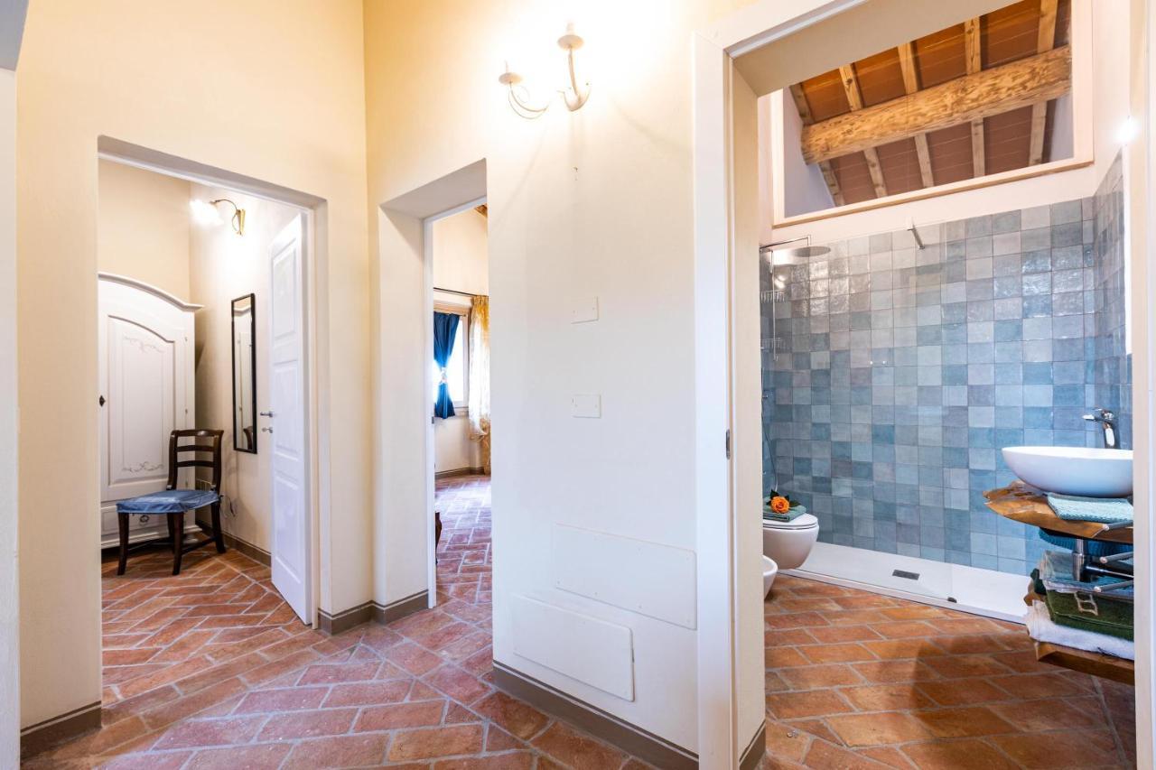 Appartamento In Casale Con Piscina Casa I Pavoni Кьянни Экстерьер фото