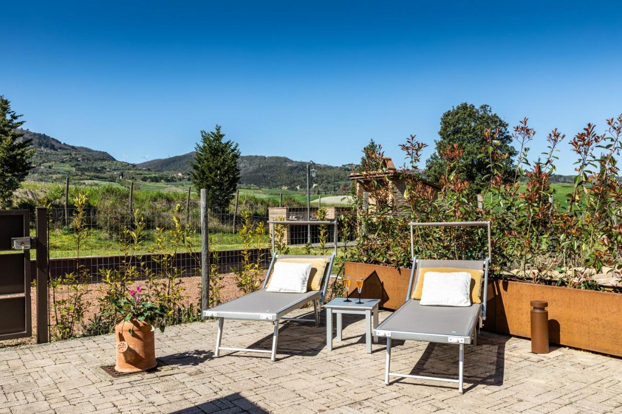 Appartamento In Casale Con Piscina Casa I Pavoni Кьянни Экстерьер фото