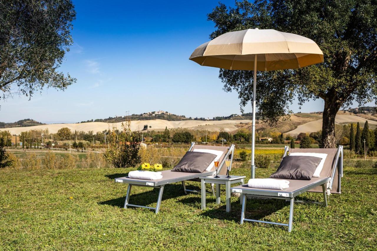 Appartamento In Casale Con Piscina Casa I Pavoni Кьянни Экстерьер фото